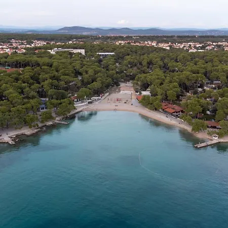 Casa de Férias Mobile Lotus Biograd Na Moru